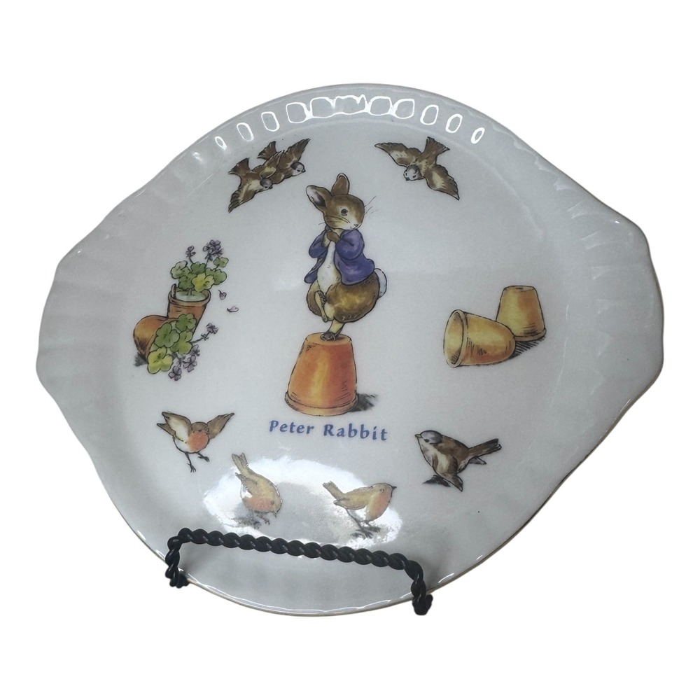 Beatrix Potter Plate Peter Rabbit 2002 Frederick Warne Ceramic 8.25" Vintage